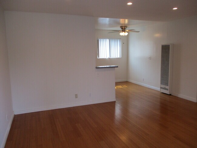 Foto del edificio - 4327 Inglewood Blvd