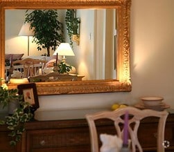 Dining Room - Kensington Manor Apartments