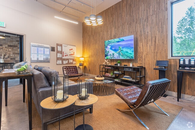 Leasing Office - Grandview Apartments