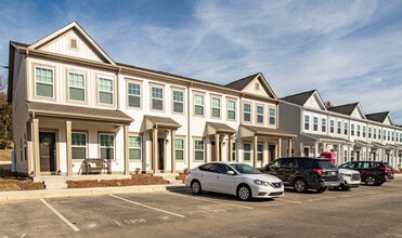 Building Photo - 3945 Wagon Wy