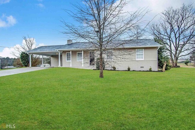 Building Photo - 2091 Moon Dr SW