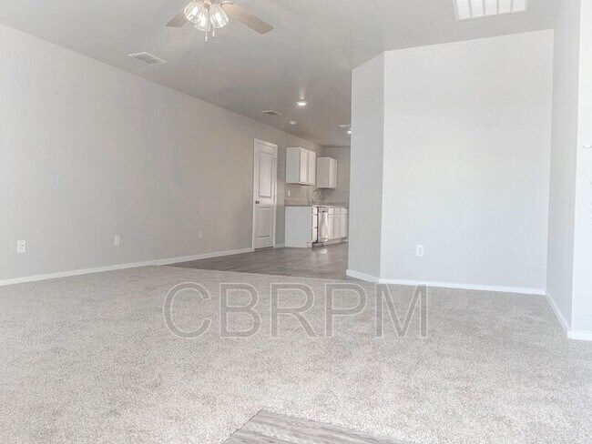 Foto del edificio - 1707 134th St