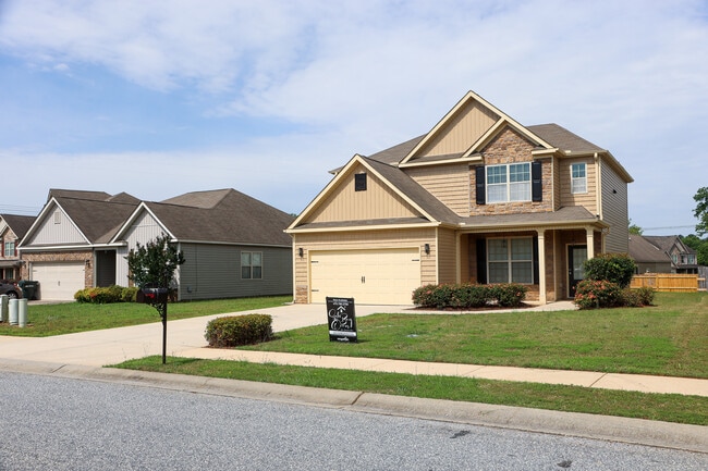 Building Photo - 118 Chickasaw Ct