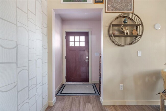 Building Photo - Stunning 4BR/2BA Home in Prime West End Location | Fully Remodeled with Custom Touches