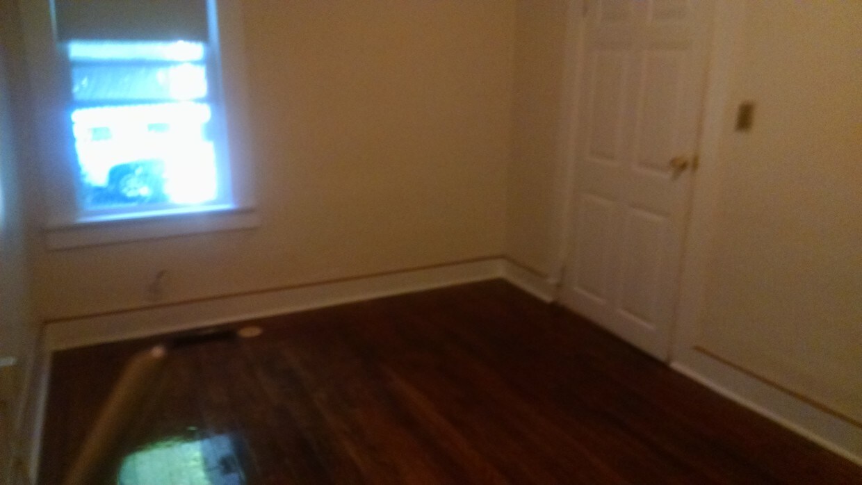 Primary Photo - 2761 Baker St