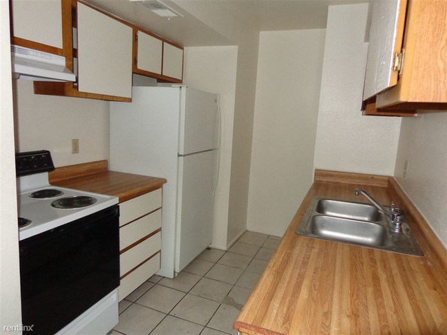 Foto del edificio - 16815 N 29th St