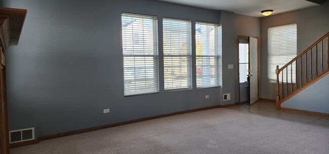 Building Photo - 5015 Elmira Ct