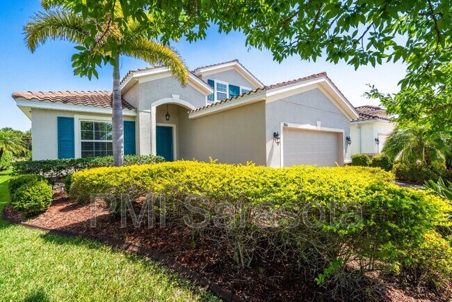 Building Photo - 2844 Esmeralda Dr