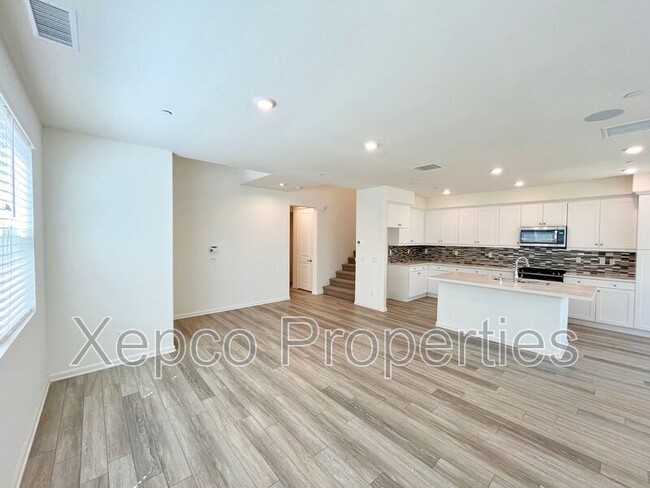 Building Photo - 84443 Passagio Lago Way