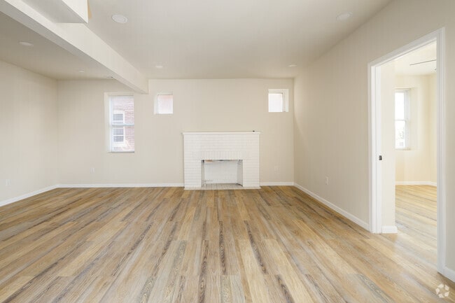 3BR, 2BA - 1,500SF - Living Room - 5909 Cates Ave