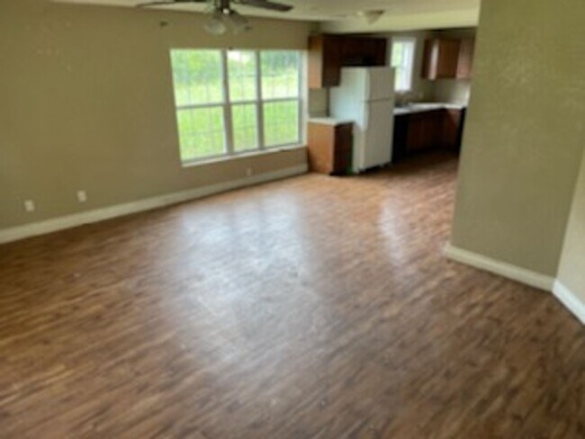 Foto del edificio - 2903 N U.S. Hwy 281