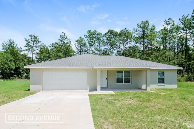 Building Photo - 825 Marion Oaks Manor