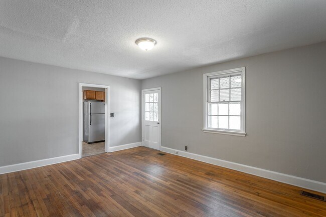 Foto del edificio - 3 Bedroom House in East Ridge!