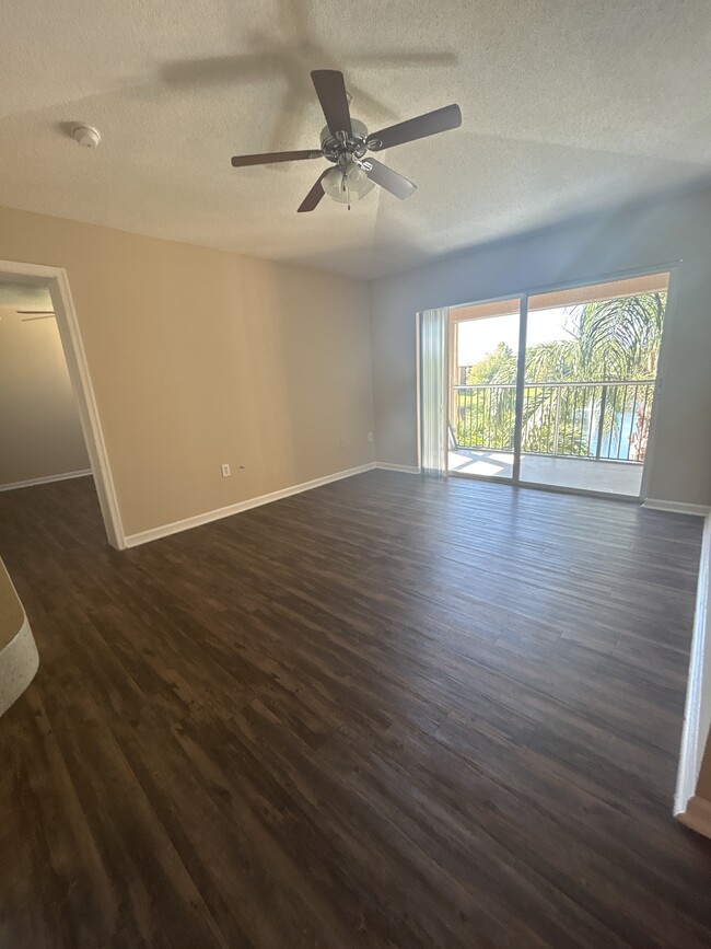 Foto del edificio - 3594 NW Adriatic Ln