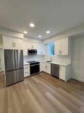 Building Photo - 33820 S Fraser Way