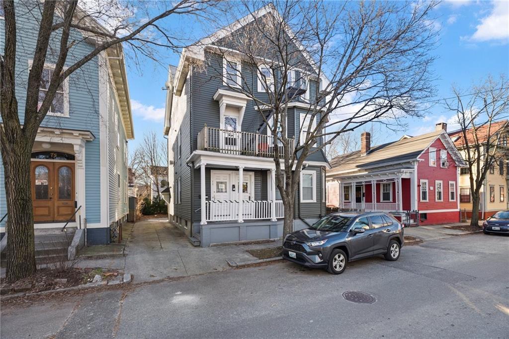 Primary Photo - 71 Marshall St