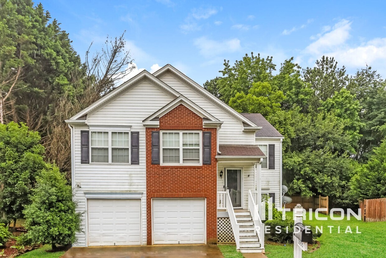 Foto principal - 3055 W Green Loop