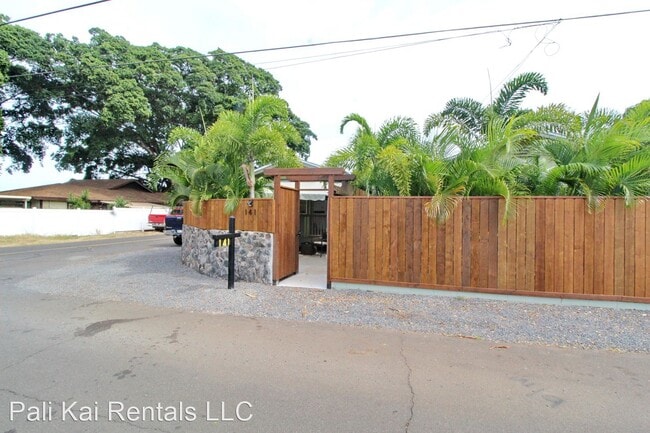 Foto del edificio - 1 br, 1 bath House - 141 Keala Place