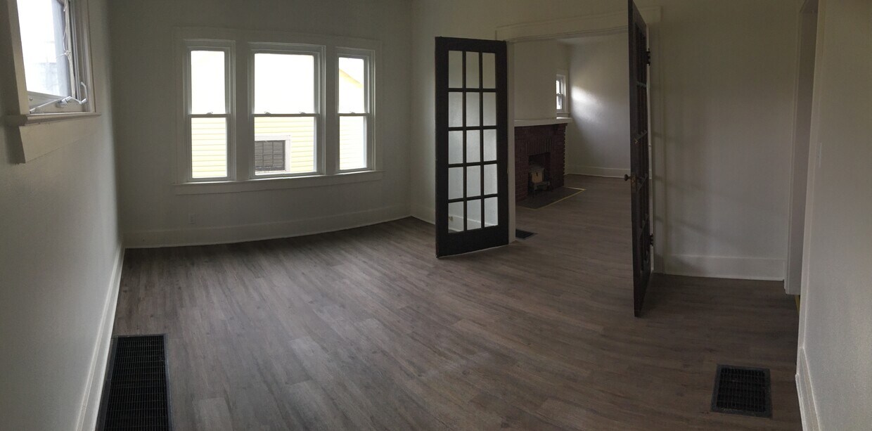 Lots of charm! - 1801 N Limestone St