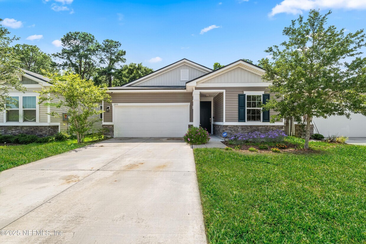 Foto principal - 2953 Alpin Dr