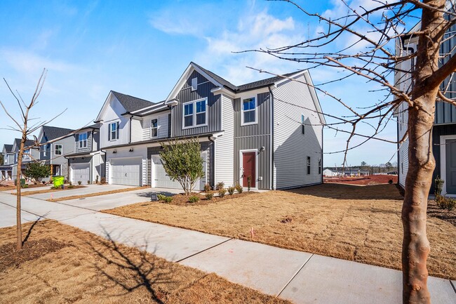 Foto del edificio - BRAND-NEW TOWNHOME- Close to Brier Creek-I...