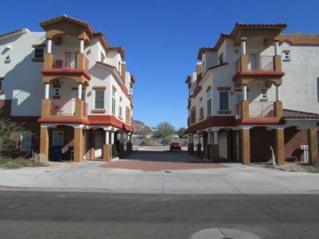 Foto principal - COMING SOON...SPACIOUS TEMPE TOWNHOME!