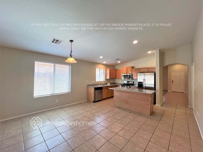 Foto del edificio - 46092 W Tulip Ln