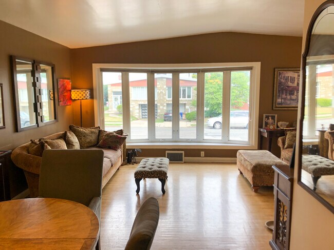 Foto del edificio - 7608 Dorcas St