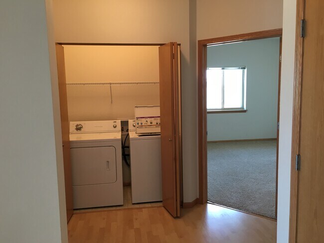 Foto del edificio - 131 Aspen Ln
