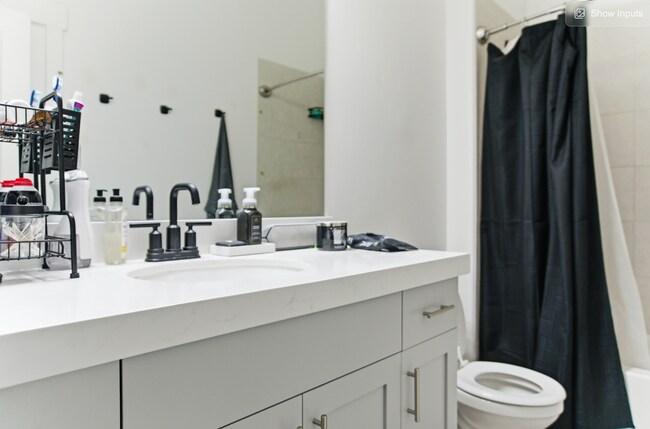 Foto del edificio - 193 N 300 E