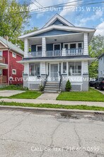 Building Photo - 2135 W 105th St