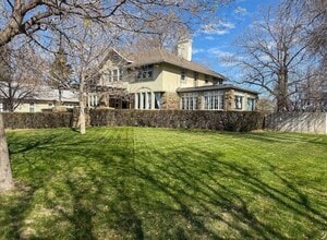 Building Photo - 1423 4th Ave N