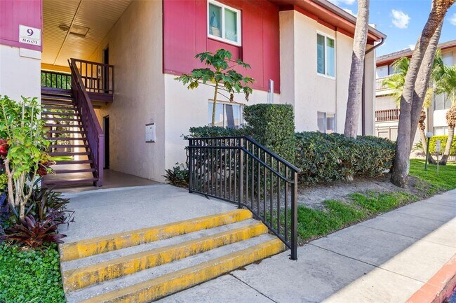 Foto del edificio - 8601 Huron Ct