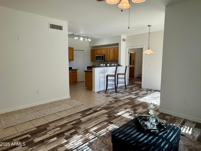 Foto del edificio - 3330 S Gilbert Rd