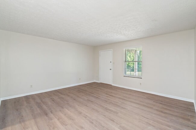 Building Photo - 4808 Cannon Ridge Dr