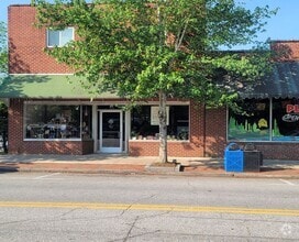 Building Photo - 84 E Main St