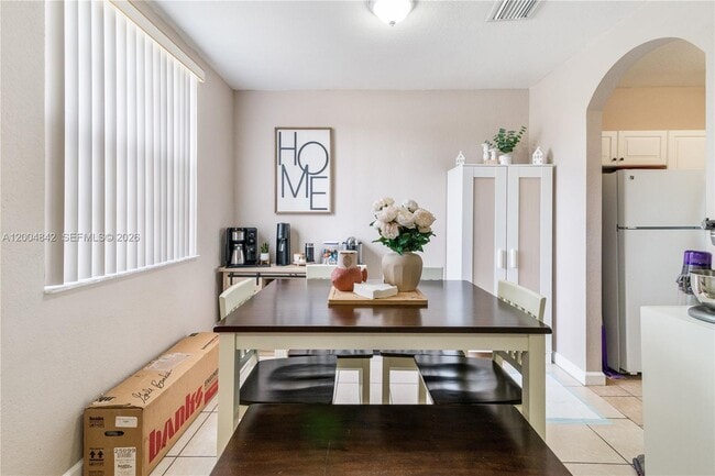 Foto del edificio - 1420 NE 33rd Ave