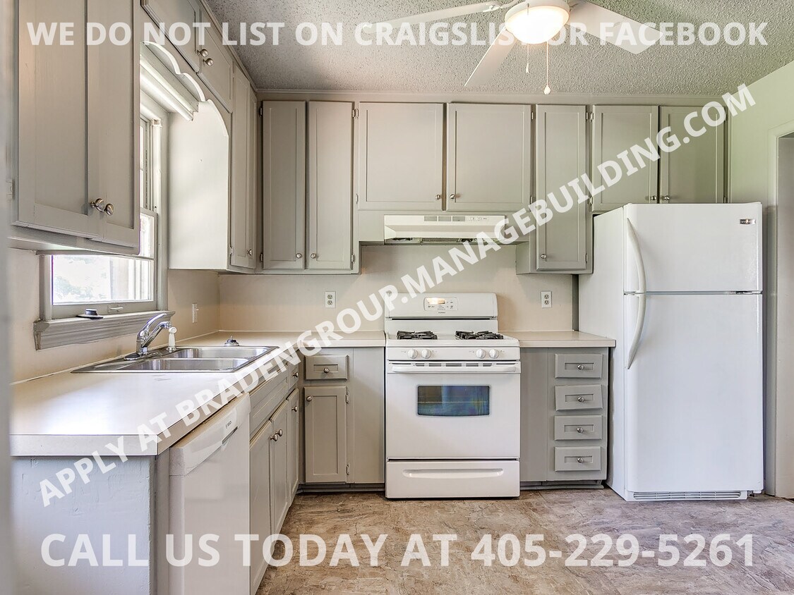 Primary Photo - 2609 SW 60th St