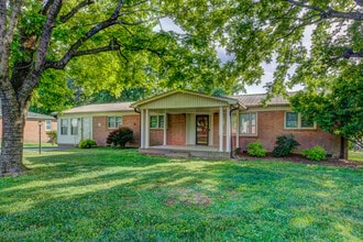 Building Photo - 1409 Delview Rd