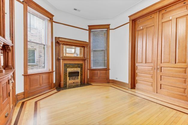 Foto del edificio - 518 W Fullerton Pky