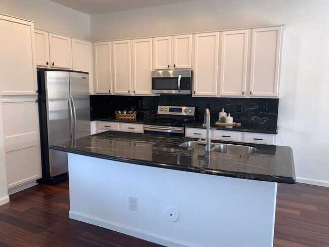 Building Photo - BEAUTIFUL Scottsdale home