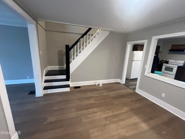 Foto del edificio - 9-11 Factory St