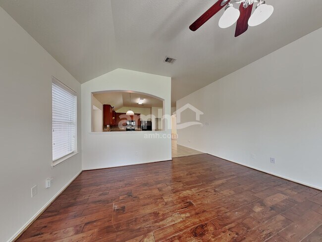Building Photo - 10019 Blissful Valley Ln