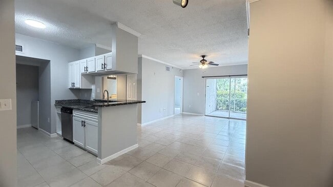 Building Photo - 11661 W Atlantic Blvd