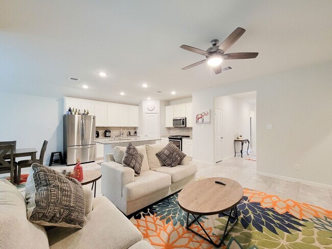 Foto del edificio - 6523 Fiddlewood Thicket Ln