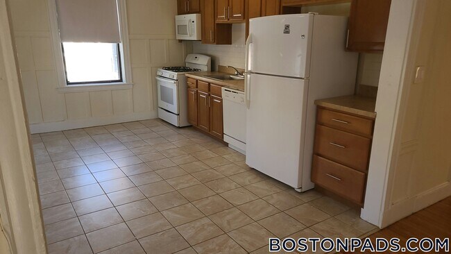 Foto del edificio - 24 Hamilton Rd