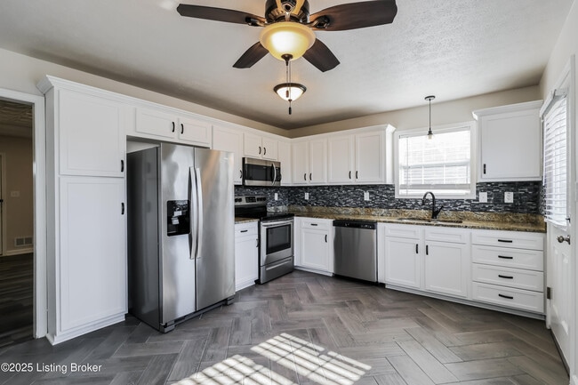 Foto del edificio - 193 Tecumseh Dr