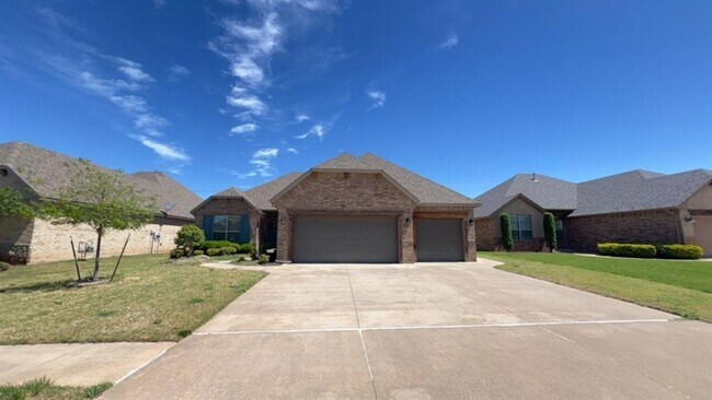 Building Photo - 6516 Bentley Dr