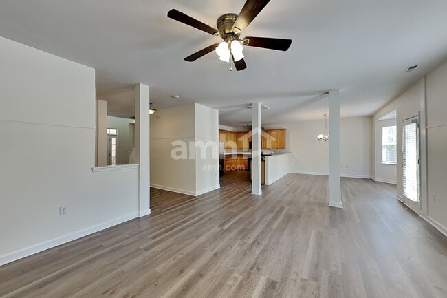 Building Photo - 3007 Semmes Ln