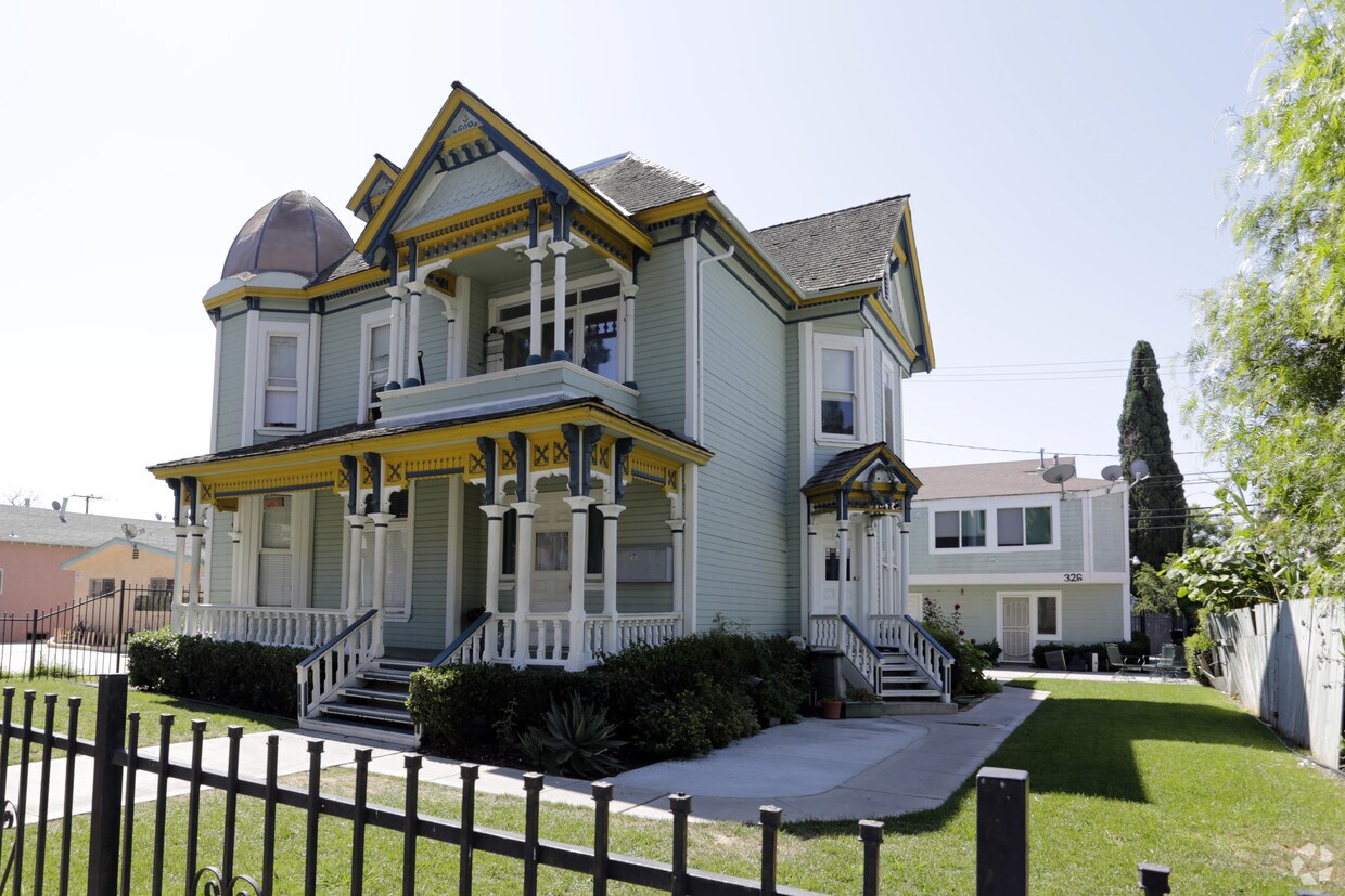 Foto principal - 324-326 E Pine St